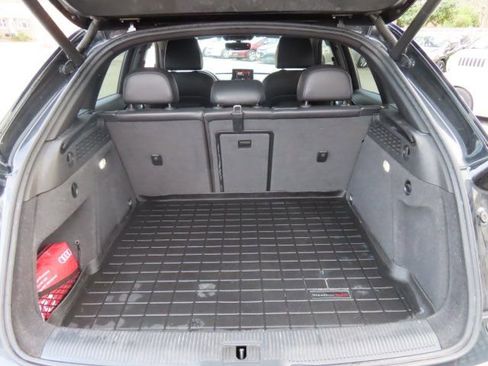 Used 2018 Audi Q3 2.0T Premium w/ Convenience Package image 22