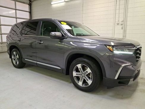 Certified 2025 Honda Pilot EX-L image 1