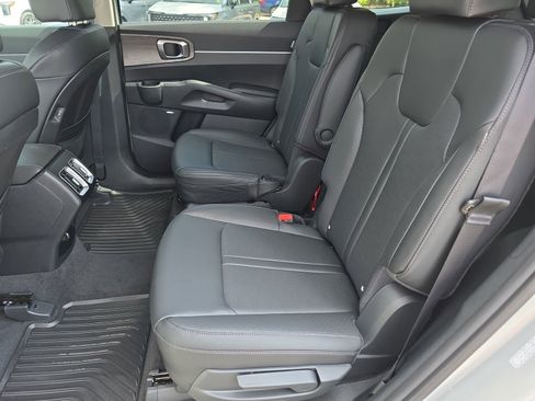 New 2026 Kia Sorento X-Line EX AWD/4WD image 16