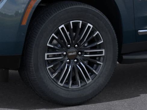 New 2026 GMC Yukon Elevation w/ Elevation Premium Package AWD/4WD image 9