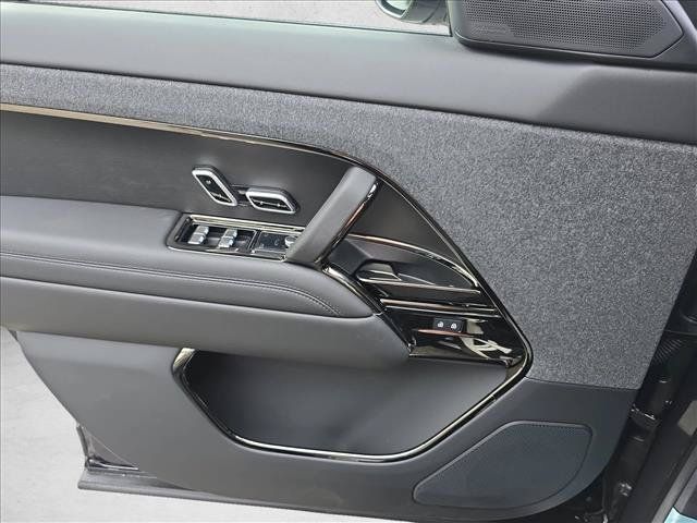 New 2026 Land Rover Range Rover Sport Dynamic SE AWD/4WD image 27
