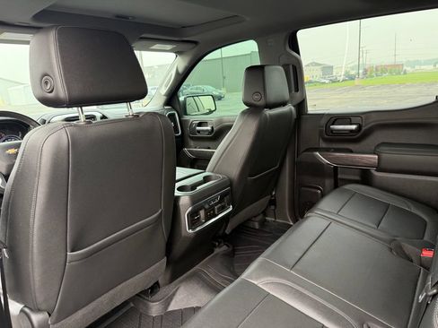 Used 2021 Chevrolet Silverado 1500 LTZ w/ LTZ Premium Package AWD/4WD image 29