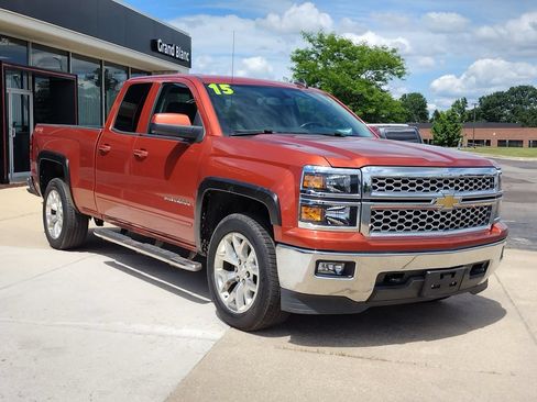 Used 2015 Chevrolet Silverado 1500 LT w/ All Star Edition AWD/4WD image 3