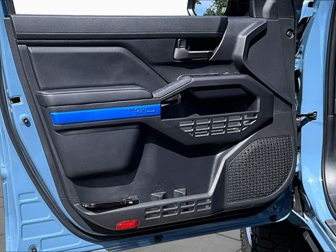 New 2026 Toyota Tacoma TRD Off-Road AWD/4WD image 10