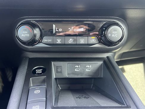 New 2026 Nissan Kicks SV FWD image 7