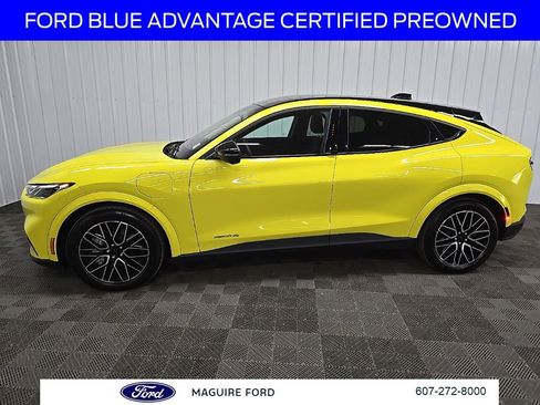 Certified 2025 Ford Mustang Mach-E Premium AWD/4WD image 6