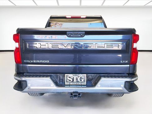 Used 2023 Chevrolet Silverado 1500 LTZ image 5