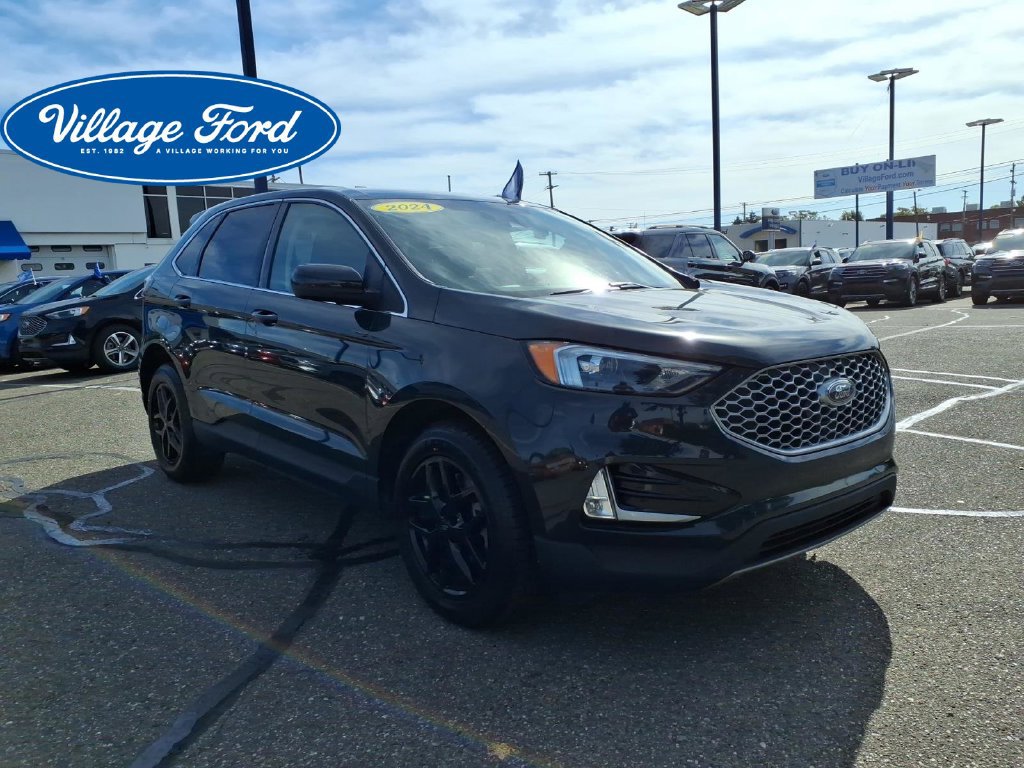 Certified 2024 Ford Edge SEL w/ Convenience Package AWD/4WD image 4
