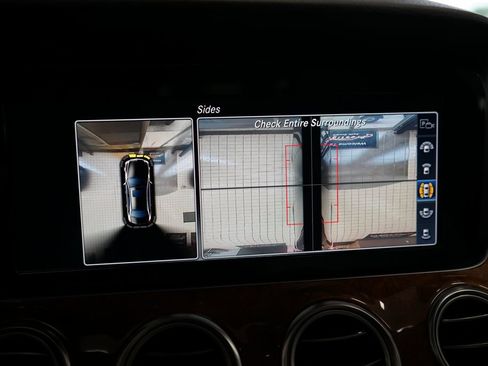Used 2019 Mercedes-Benz E 300 4MATIC image 35