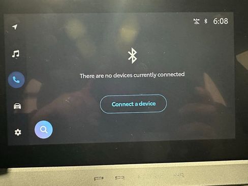 Used 2025 Toyota Prius XLE image 27