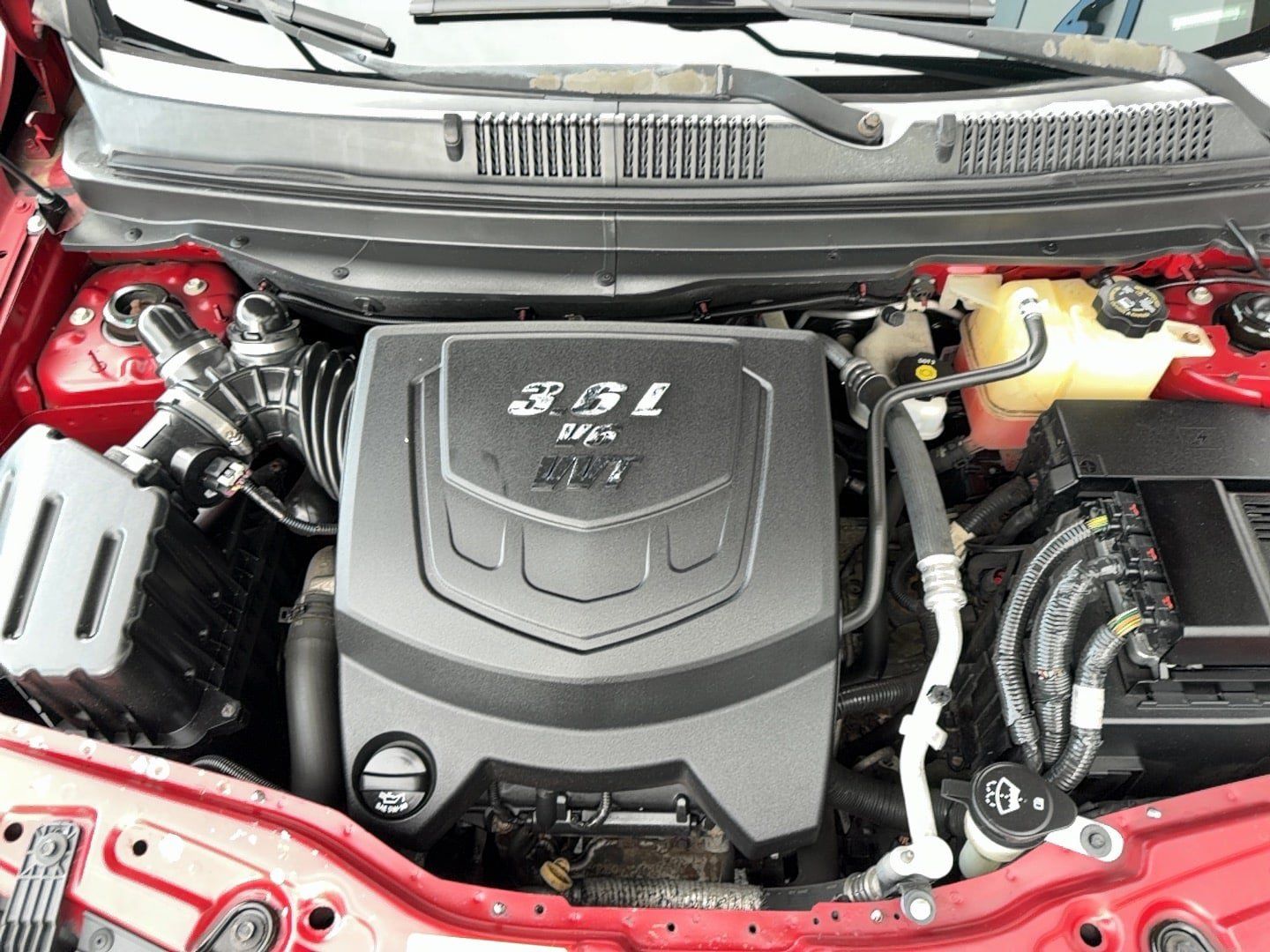 Used 2008 Saturn Vue XR FWD image 26
