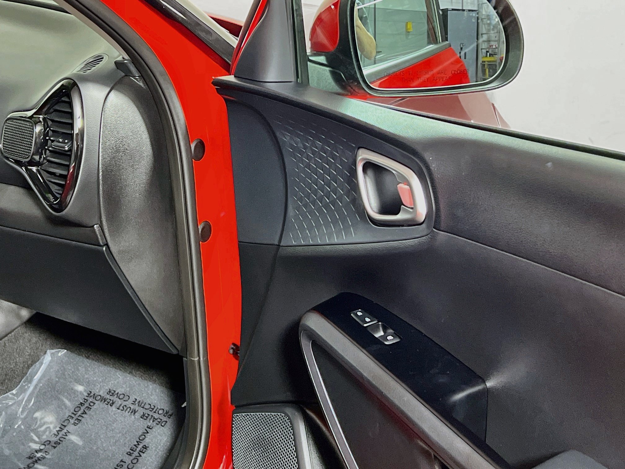 Used 2025 Kia Soul EX FWD image 32