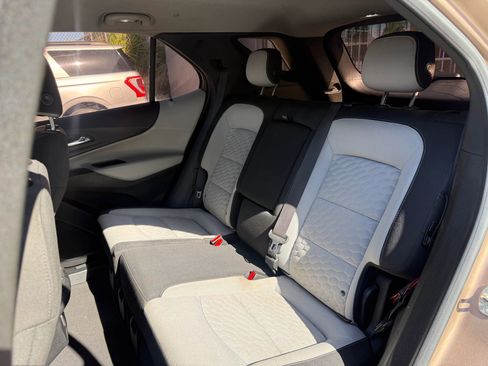 Used 2019 Chevrolet Equinox LS image 14