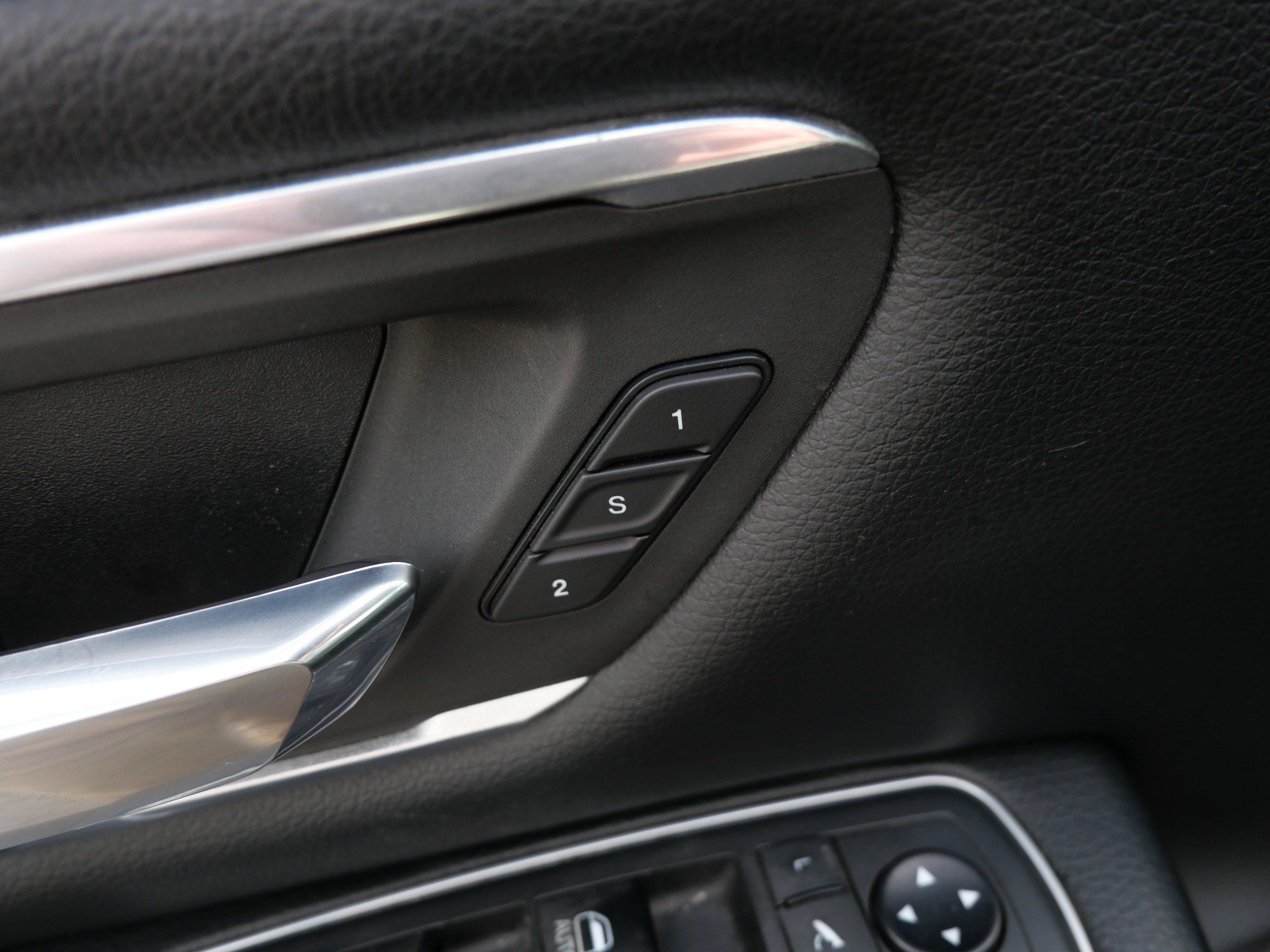 Used 2021 RAM 1500 Laramie w/ Sport Appearance Package AWD/4WD image 22