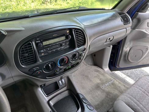 Used 2005 Toyota Tundra SR5 w/ TRD Off-Road Pkg AWD/4WD image 21
