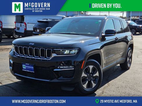 Used 2023 Jeep Grand Cherokee 4WD 4xe image 1