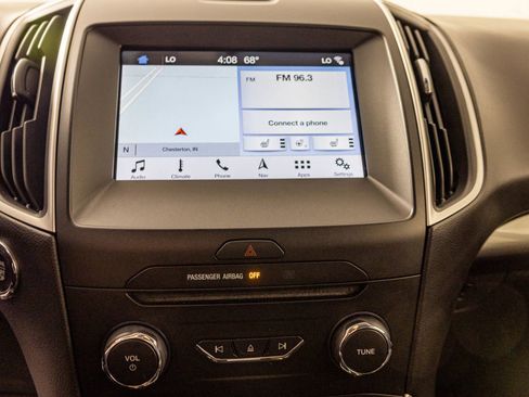 Used 2018 Ford Edge SEL w/ Equipment Group 201A AWD/4WD image 27