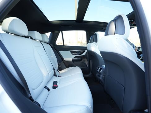 New 2026 Mercedes-Benz GLC 300 4MATIC image 38