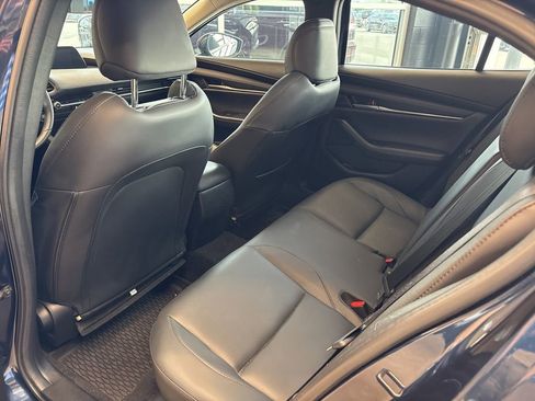 Used 2024 MAZDA MAZDA3 s image 17
