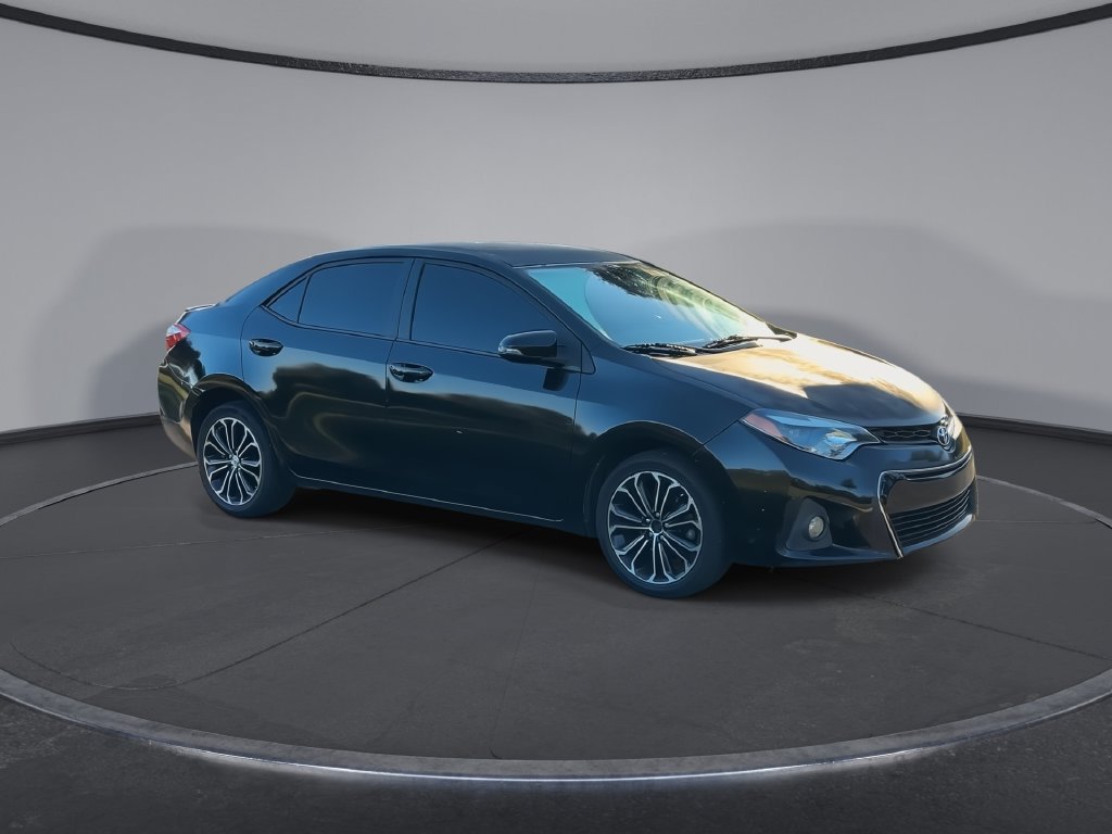 Used 2014 Toyota Corolla S FWD image 2