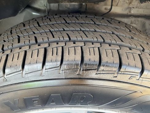 Used 2017 Dodge Journey SXT w/ Premium Group image 24