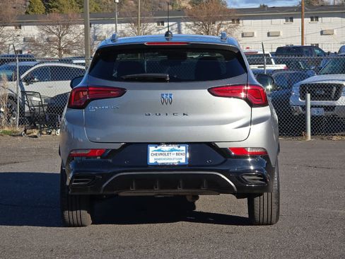 Used 2025 Buick Encore GX Sport Touring w/ Advanced Technology Package image 7