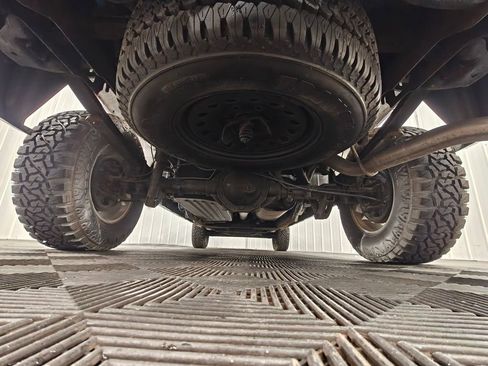 Used 2010 Chevrolet Silverado 1500 LT w/ Power Pack Plus image 38