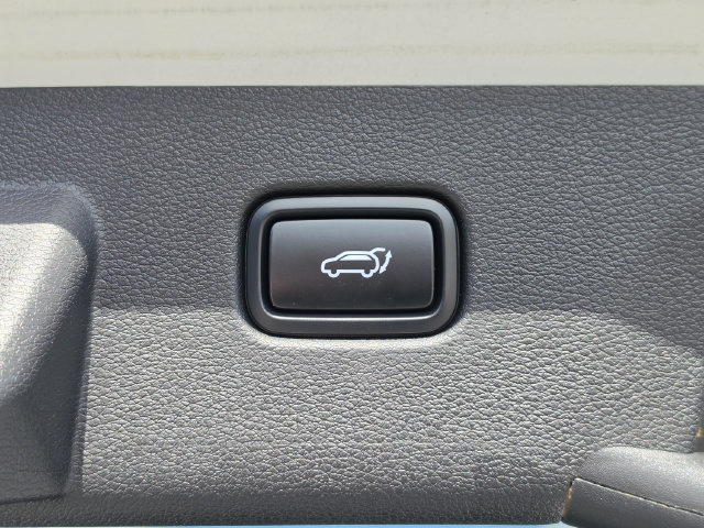 Used 2025 Kia Sportage SX FWD image 21
