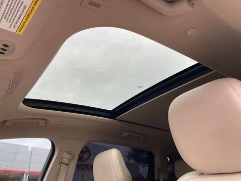 Used 2020 Lincoln Nautilus Reserve w/ Cargo Utility Package image 15