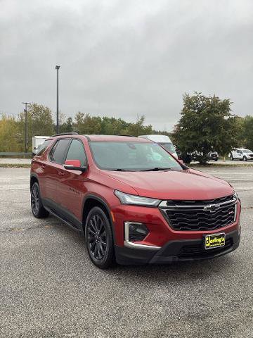 Used 2023 Chevrolet Traverse RS AWD/4WD image 2