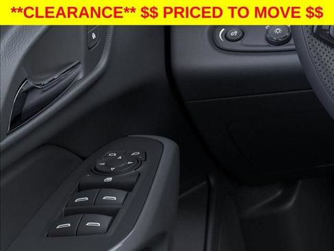 New 2026 Chevrolet Trax LS w/ LS Convenience Package FWD image 22