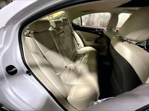 Used 2013 Lexus IS 250 AWD image 19