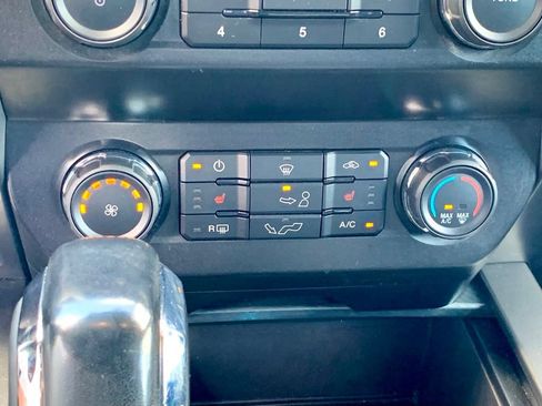 Used 2019 Ford F150 XLT w/ Equipment Group 302A Luxury AWD/4WD image 36