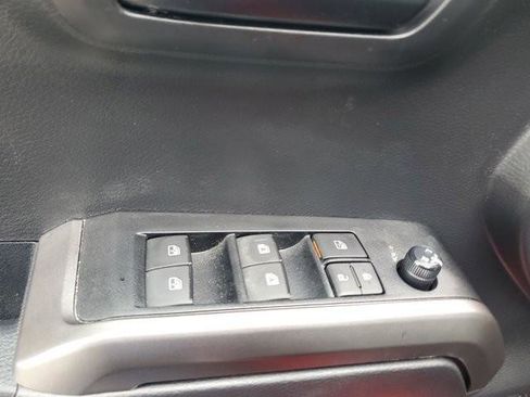 Used 2023 Toyota Tacoma SR5 image 21