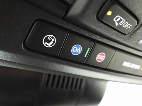 Used 2024 Chevrolet Silverado 1500 High Country w/ Technology Package image 19