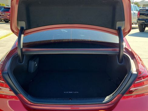 Used 2023 Genesis G70 2.0T w/ Sport Prestige Package image 10