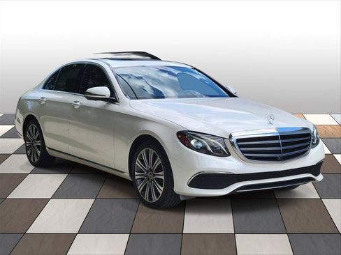Used 2020 Mercedes-Benz E 350 Sedan w/ Parking Assistance Package image 3