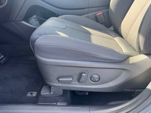 Used 2023 Hyundai Santa Fe SEL AWD/4WD image 6