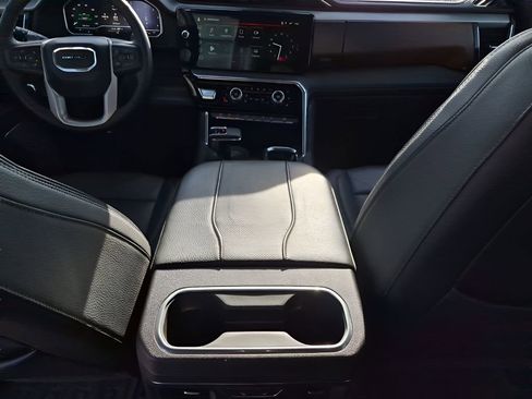 Used 2024 GMC Sierra 1500 Denali w/ Denali Reserve Package image 22