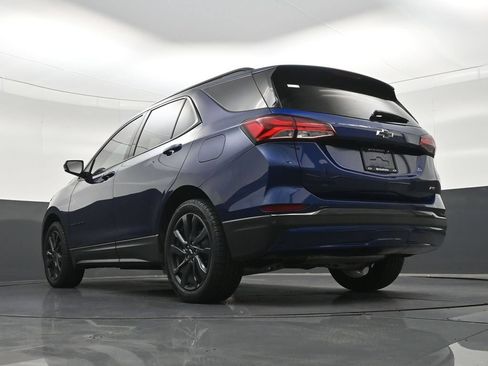 Used 2023 Chevrolet Equinox RS FWD image 31