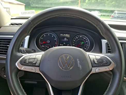Used 2021 Volkswagen Atlas SE AWD/4WD image 16