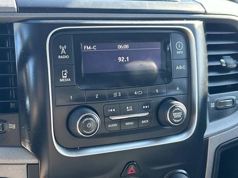 Used 2016 RAM 3500 Tradesman image 27