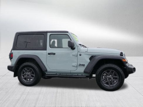 Used 2024 Jeep Wrangler Sport S image 2