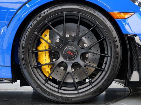 Used 2019 Porsche 911 GT2 RS RWD image 47