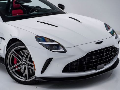 New 2026 Aston Martin V8 Vantage S image 4