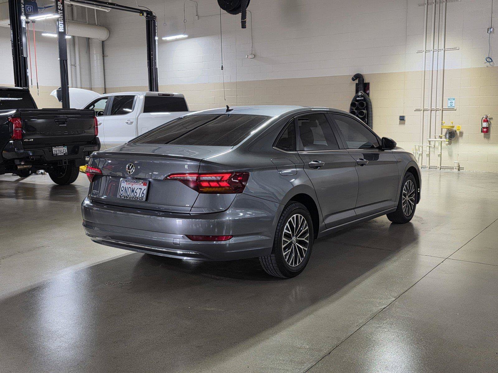 Used 2019 Volkswagen Jetta SE FWD image 7