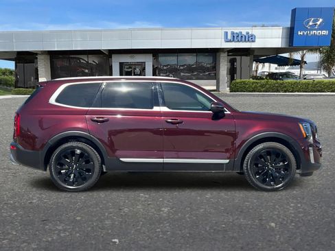 Used 2022 Kia Telluride S image 9