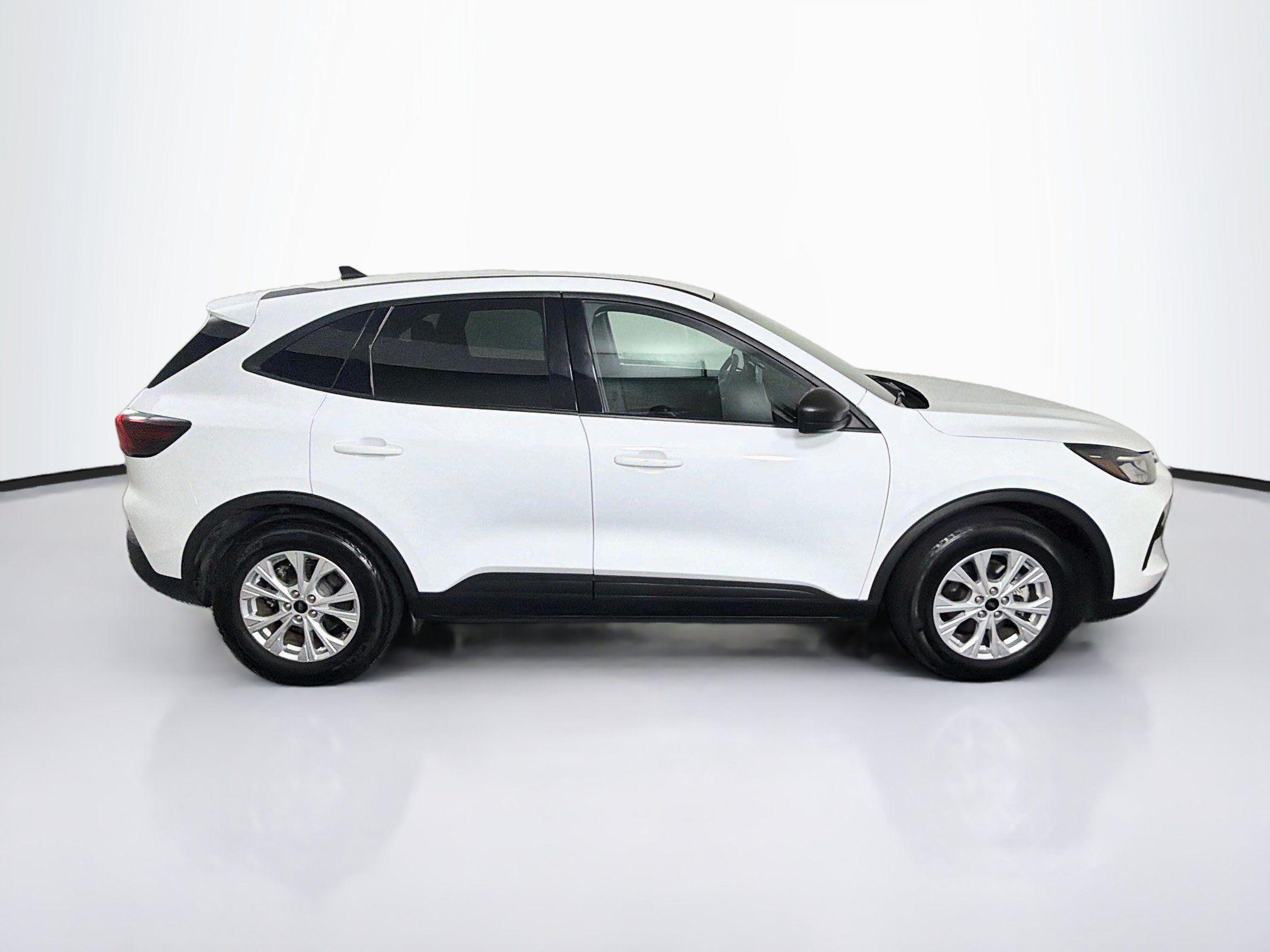 Used 2025 Ford Escape Active FWD image 10