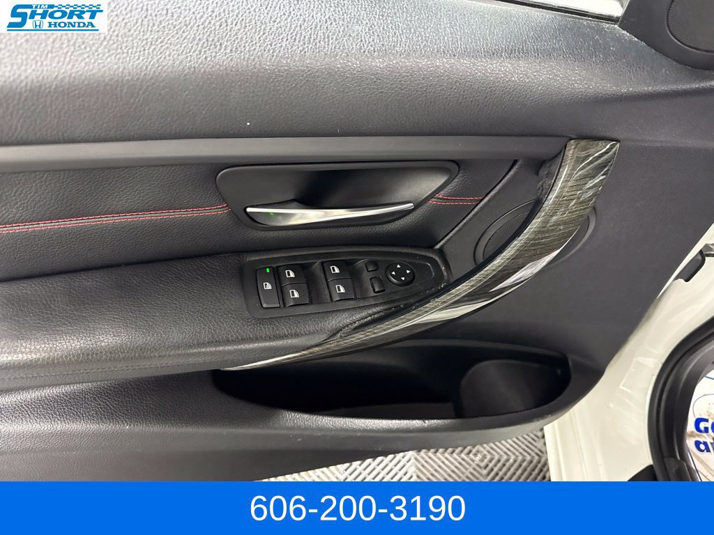 Used 2013 BMW 328i xDrive Sedan AWD/4WD image 23