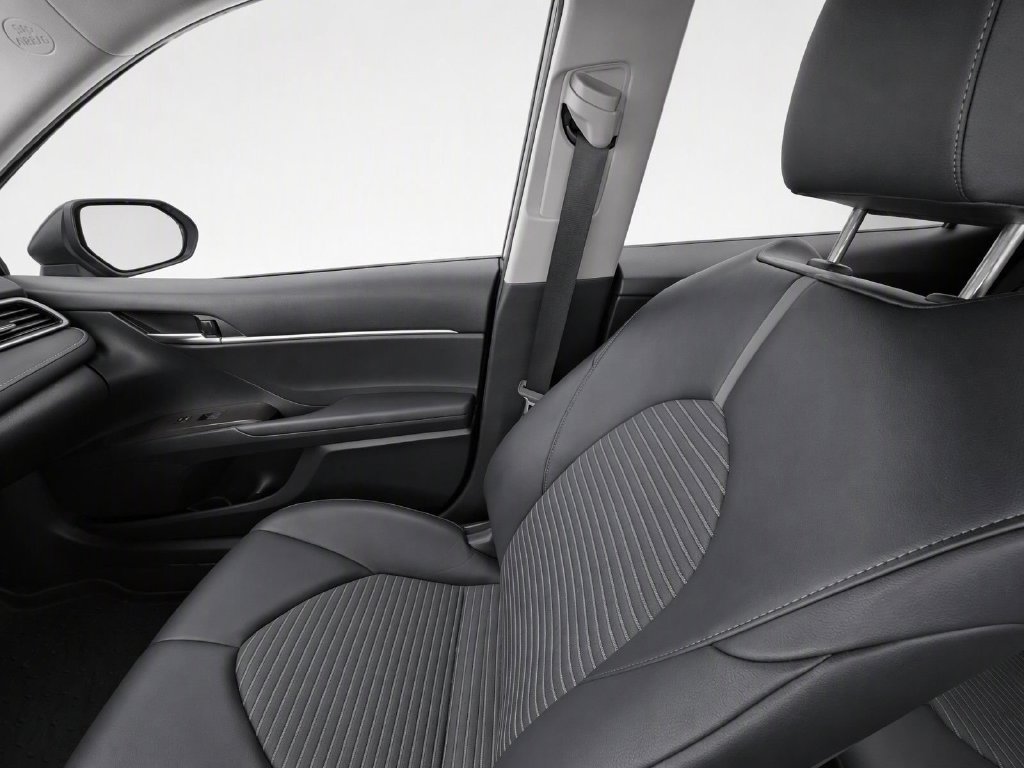 Used 2023 Toyota Camry SE w/ Convenience Package FWD image 19